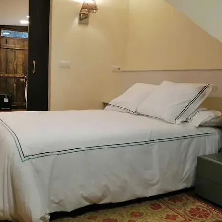 Casita De Piedra De 1900 Restaurada * Vigo