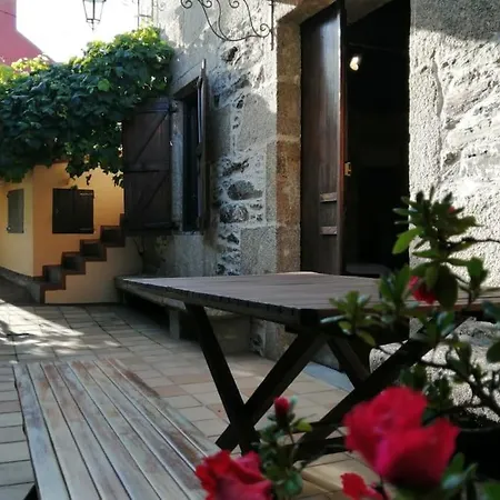Casita De Piedra De 1900 Restaurada Ferienhaus Vigo