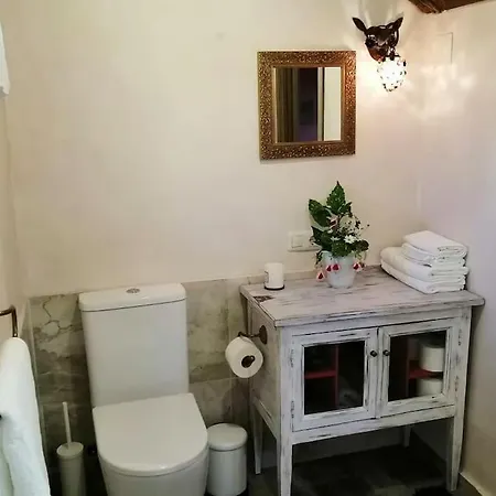 Casita De Piedra De 1900 Restaurada * Vigo