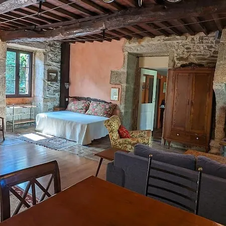 Casita De Piedra De 1900 Restaurada 別荘 ヴィーゴ